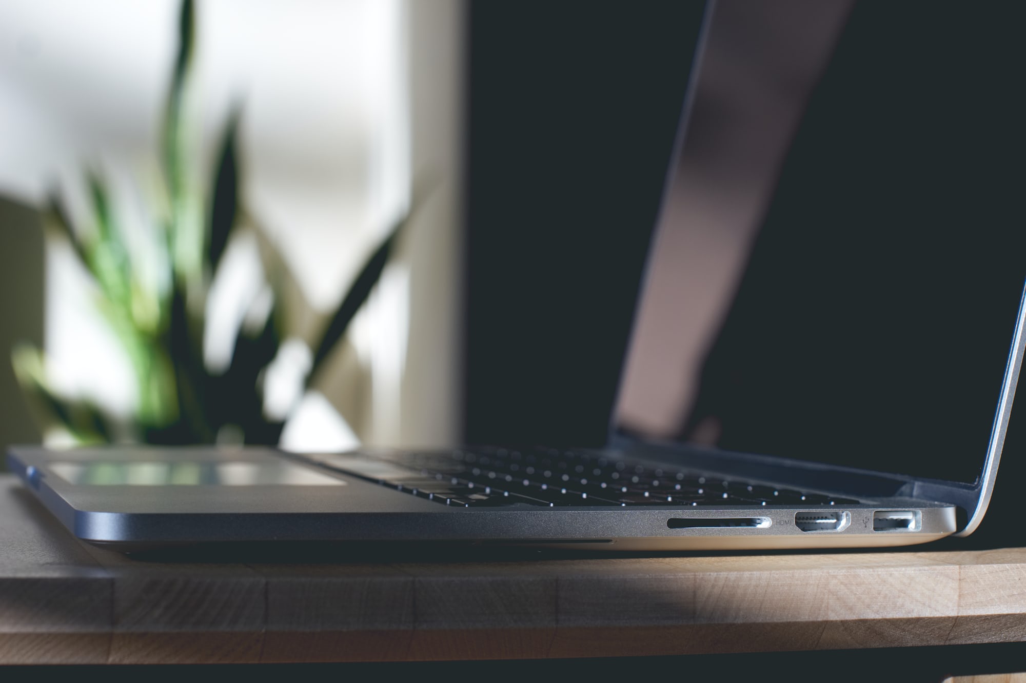 Fasilitas dalam Mail Merge yang Digunakan untuk Membuat dan Mengelola Daftar Penerima Surat Fasilitas dalam Mail Merge yang Digunakan untuk Membuat dan Mengelola Daftar Penerima Surat