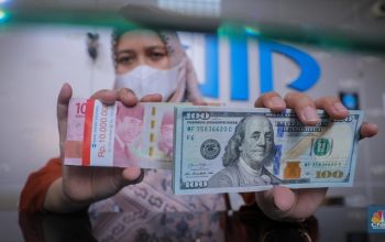 Rupiah Melewati Rp 15.700/US$, Imbas Keuangan Warga Indonesia Merana