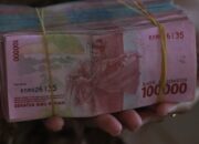 Kini Hadir! Aplikasi Penghasil Uang Sah dari Pemerintah, Tanpa Perlu Mengundang Teman Kini Hadir! Aplikasi Penghasil Uang Sah dari Pemerintah, Tanpa Perlu Mengundang Teman