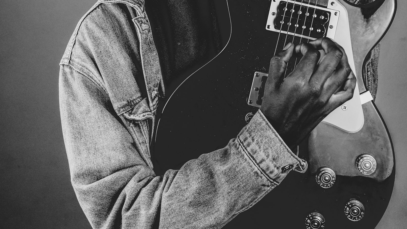 Kreasi Penuh Pesona: Aplikasi TikTok Penghasil Uang!