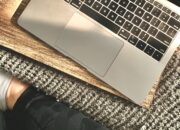 Menggapai Keheningan Visual: Rahasia Mengecilkan Cahaya di Laptop Menggapai Keheningan Visual: Rahasia Mengecilkan Cahaya di Laptop