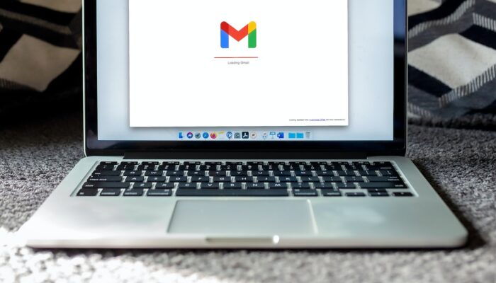 Heningkan Jalinan Komunikasi Anda: Logout Gmail di Chrome