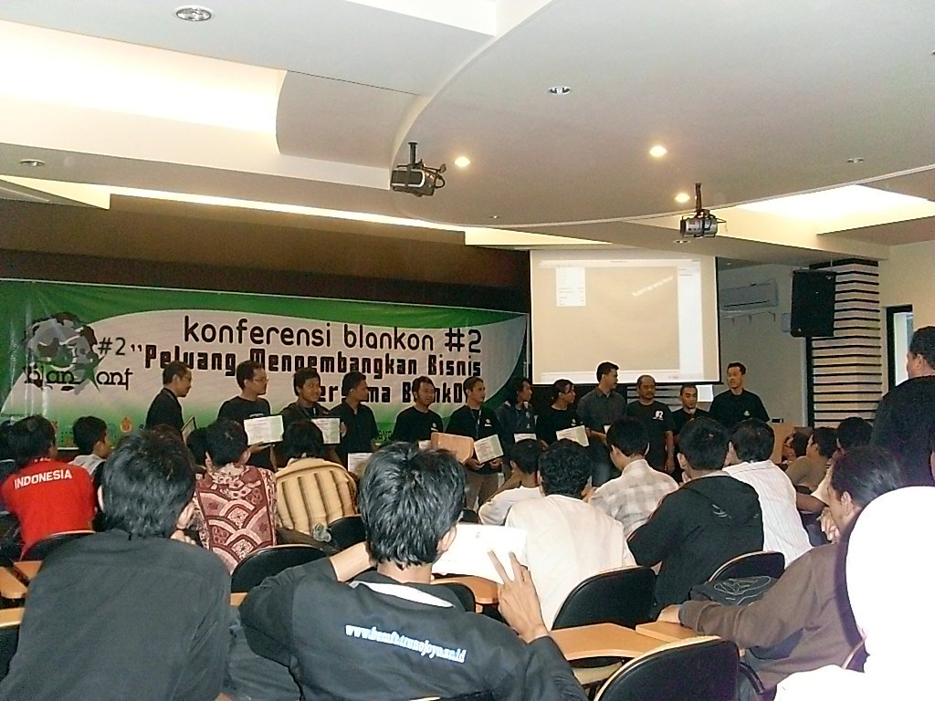 Memanfaatkan Peluang Bisnis⁢ di Era Digital untuk Mengais Rejeki