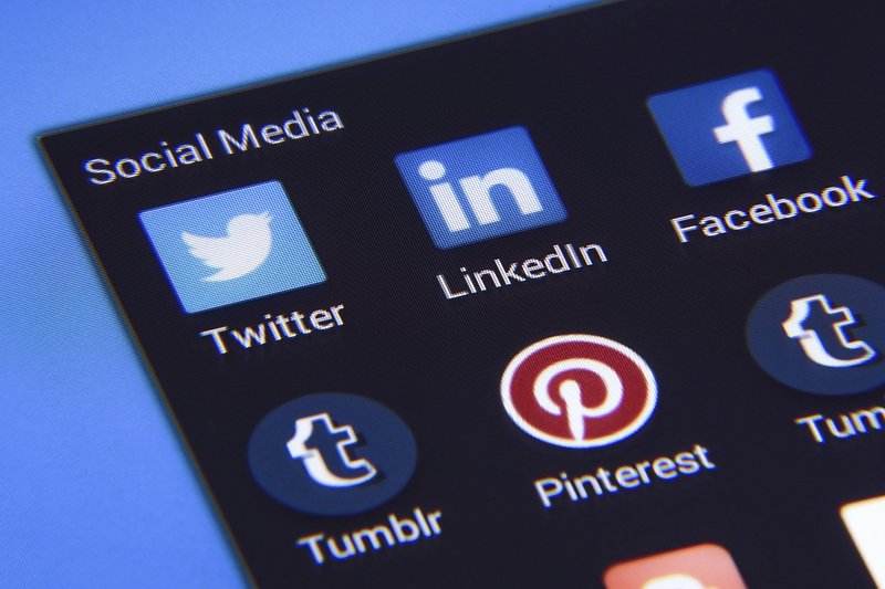 Perspektif Inovasi: WhatsApp Plus⁣ Biru dan Fitur Terbarunya